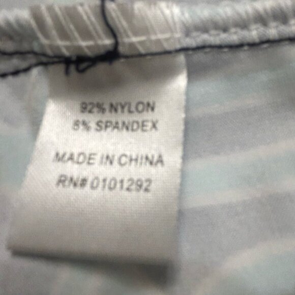 LuluB NWOT blue print long sleeve top size XL - Picture 4 of 5